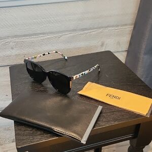 NWT Fendi FF 0172 140mm Women's Black & Multicolor Sunglasses